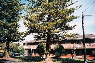 Eastern Beach Holiday Units