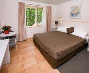 Forrest Hotel and Apartments