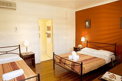 Easystay Bayside Motel