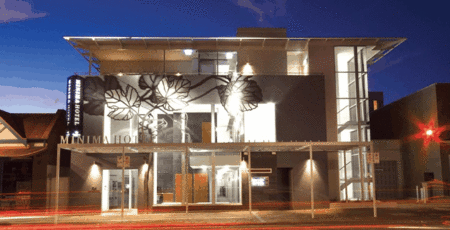 Majestic Minima Hotel