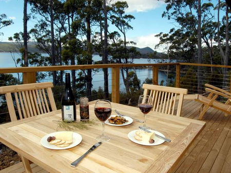 Stewarts Bay Lodge