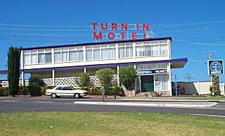 Turnin Motel